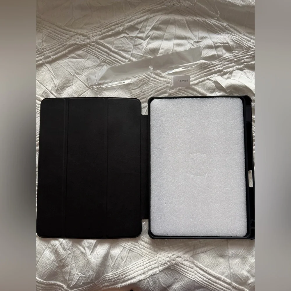 NWT Tortoise Shell iPad Case Protective Case with Pencil Holder